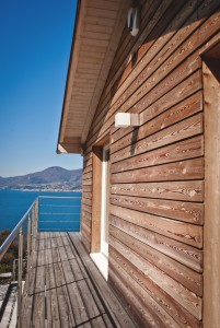 Jove Case in legno Torri del Benaco