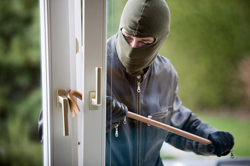 antieffrazione furti in casa ladri sicurezza finestre